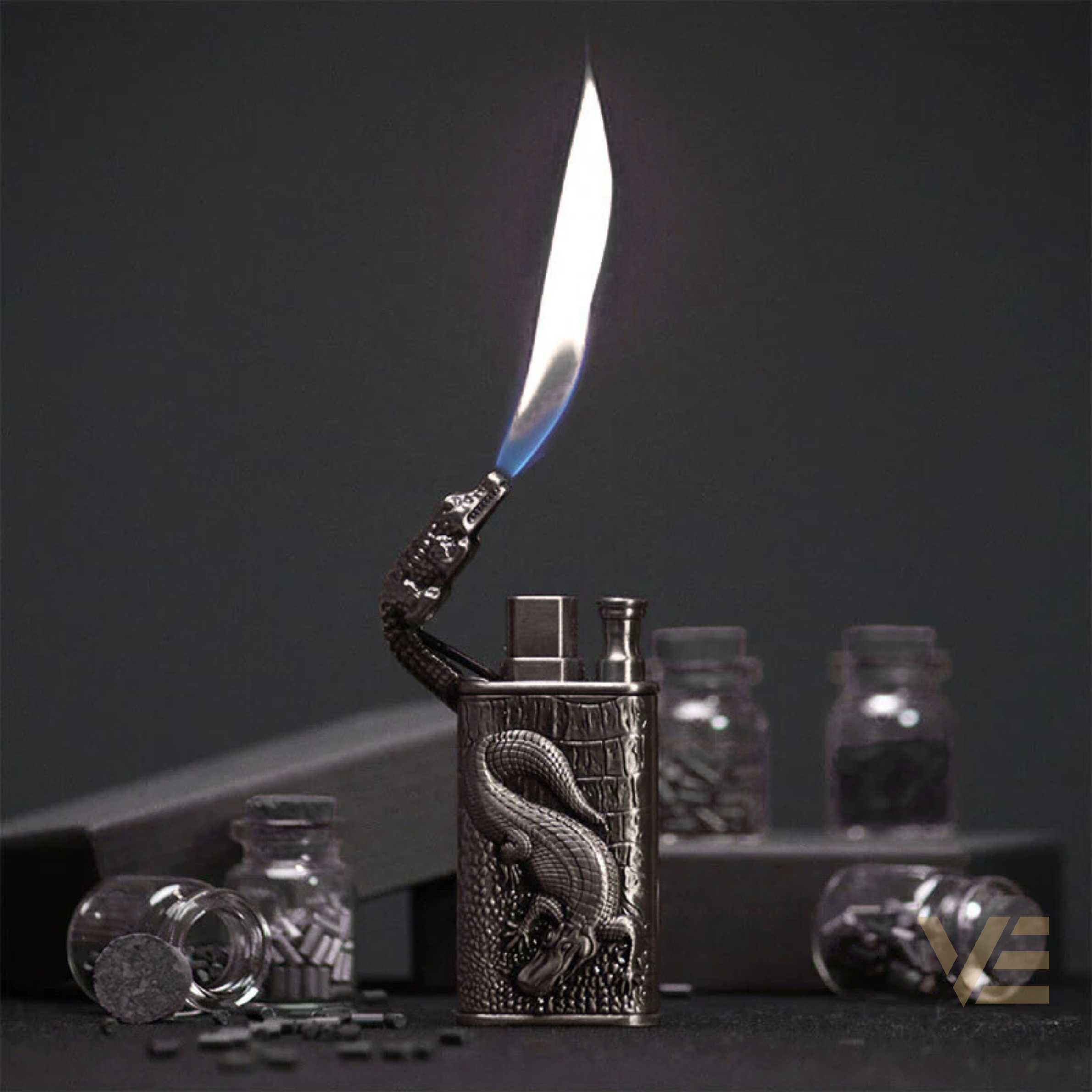 Crocodile lighter